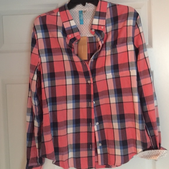 Plaid button up - Picture 1 of 3