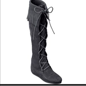 Minnetonka fringe boots