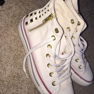 Platform Studded converse