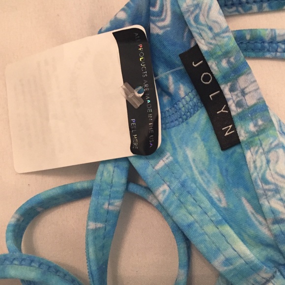 🚨SOLD🚨NWT Jolyn Top - Picture 3 of 3