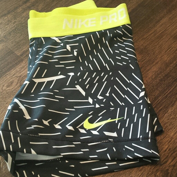 Nike women's dri-fit compression shorts