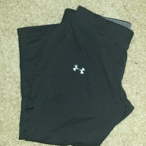 Under Armour fitted capri pants