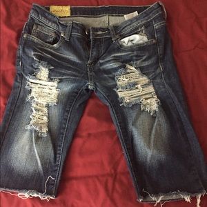 Ripped jorts