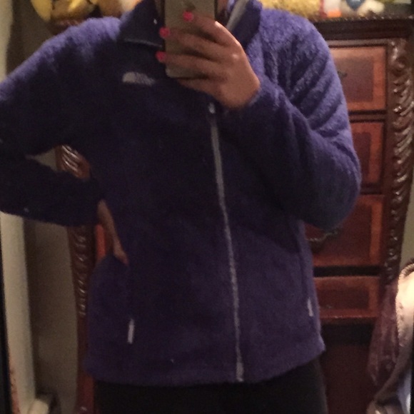 North Face - Picture 2 of 3