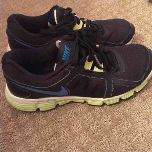 Nike Shoes - Nike sneakers