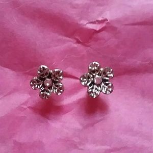 Flower earrings