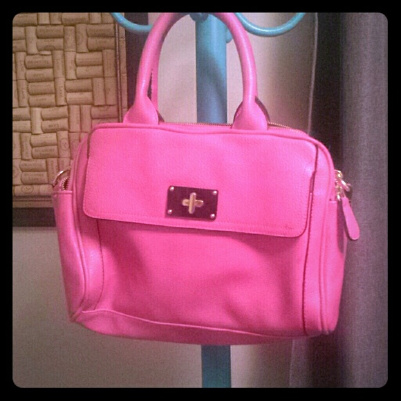 Hot pink handbag / cross body