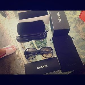 Chanel sunglass