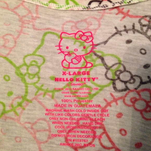 Hello Kitty Top. NWOT. - Picture 2 of 2