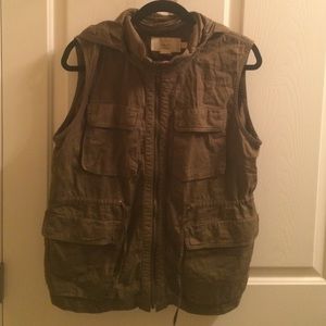 Hooded olive green chino vest