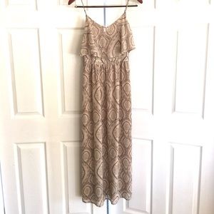 Petite Beige & Cream Maxi Dress🍦