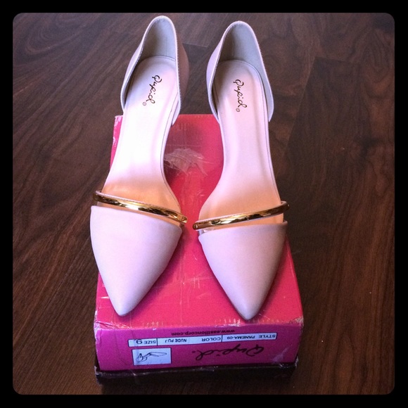 Size 9 trade for stace