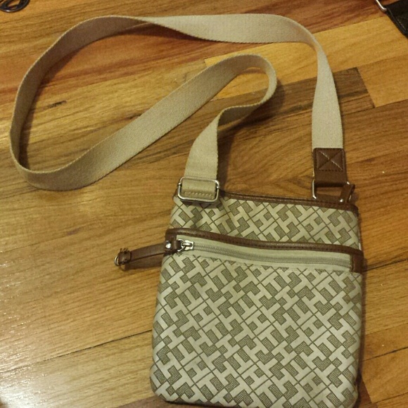 Tommy Hilfiger Handbags - Shoulder bag