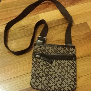 Shoulder bag