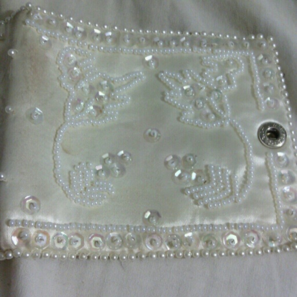 Bon Soir silk wallet with pearls
