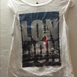 London cuffed sleeve tee