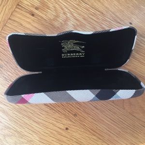 Burberry eyeglasses case