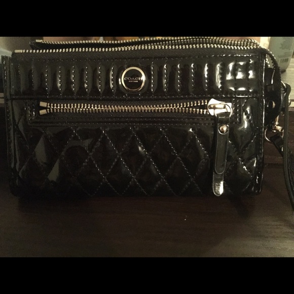 AUTHENTIC COACH WRISTLET