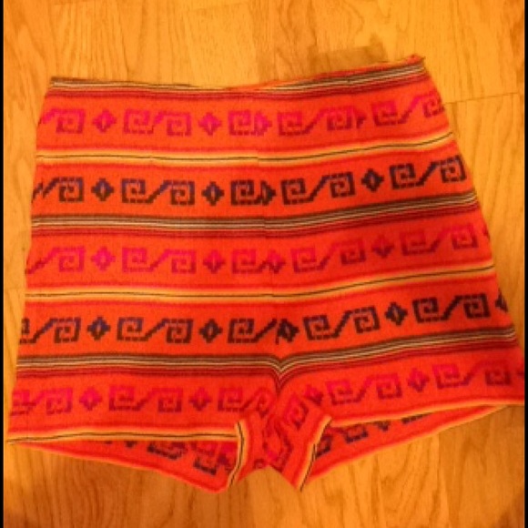 NWT one of a kind shorts - Picture 2 of 4