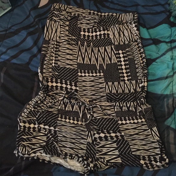 Romper - Picture 1 of 2
