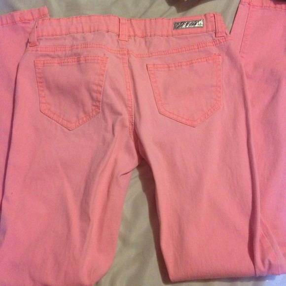 pink skinnys 💓 - Picture 2 of 2