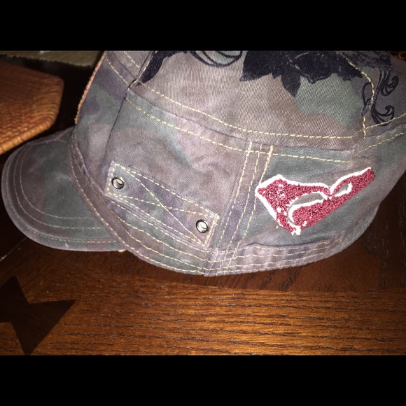 🚫SOLD🚫 Roxy camouflage hat - Picture 3 of 4