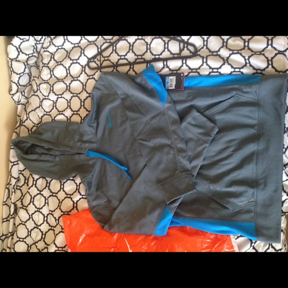Men's Nike Therma-Fit Training Hoodie NWT