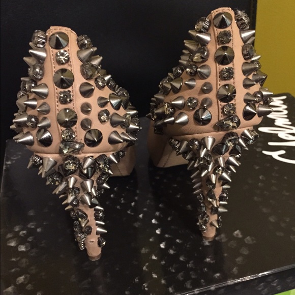 Sam Edelman Spiked Out Heels - Picture 3 of 4
