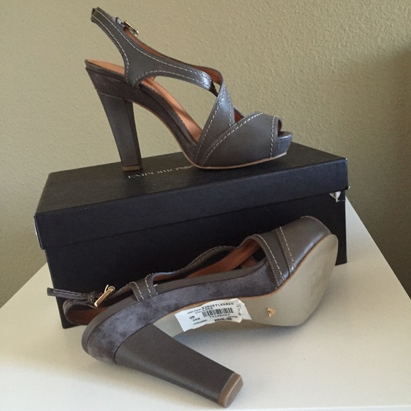 EMPORIO ARMANI SHOES💃 - Picture 2 of 3