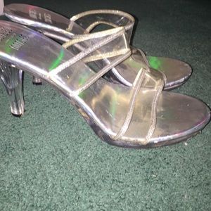 Mootsies tootsies clear heels