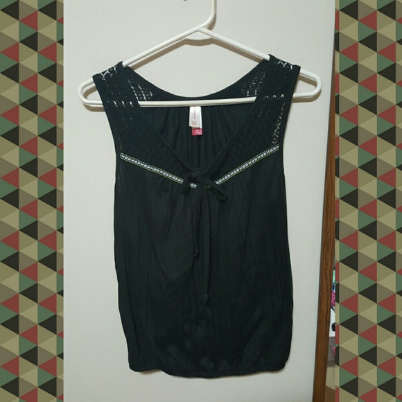 No Boundaries Black Tank