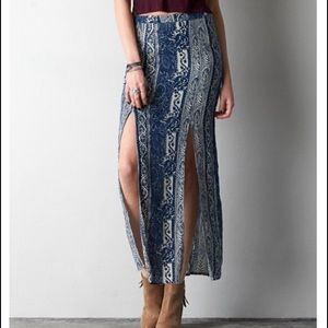 Maxi printed skirt