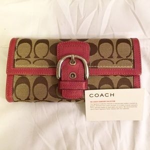 Coach Long Wallet Magenta