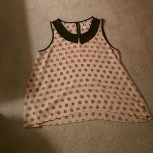 Pink Tank top with Peter pan collar