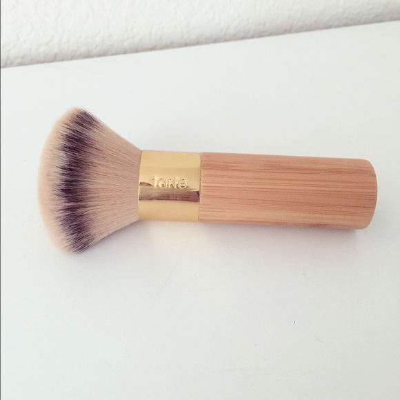 Tarte Brush
