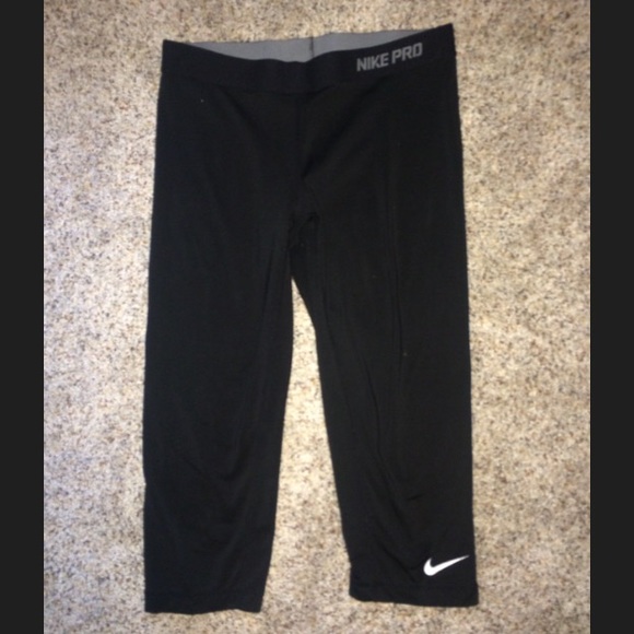 Nike Pro Dri Fit Leggings - Size L