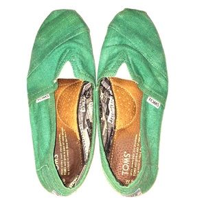 TOMS Green Classic