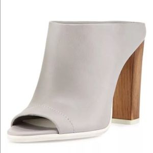 Vince Allison Mule Pumps Grey