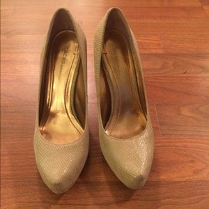 BCBG sexy platform pumps.