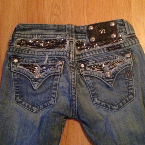 Miss Me Jeans 27x33