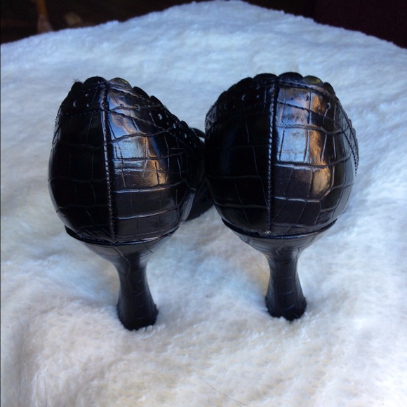 NWOT. Black Faux Alligator Open-Toed Heels - Picture 2 of 4