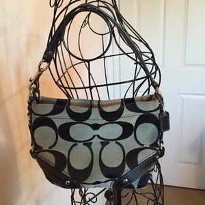 authentic Coach mini purse/ wristlet