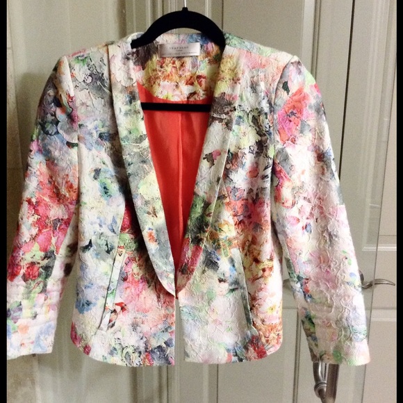 Zara Jackets & Blazers - Floral jacket