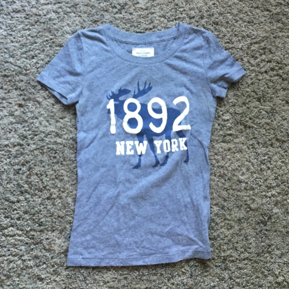 Abercrombie and Fitch grey tee