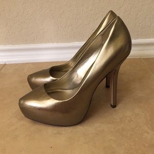 Gold Fergie Bunny Heels - Size 8M