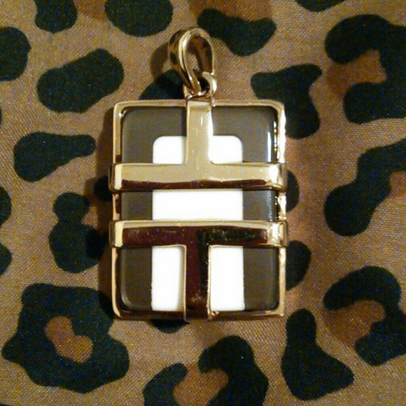 Tory burch pendant