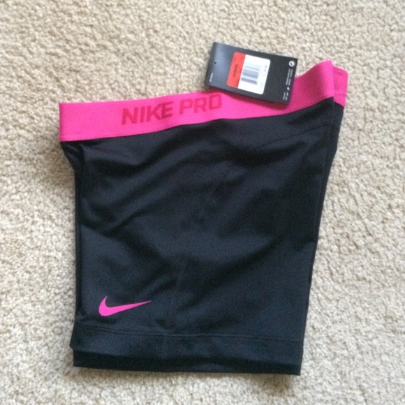 Nike Pants - Nike 3" pro