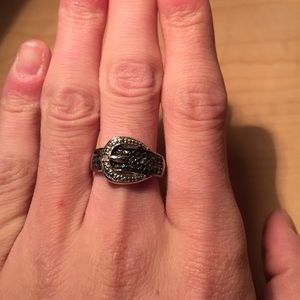Buckle ring