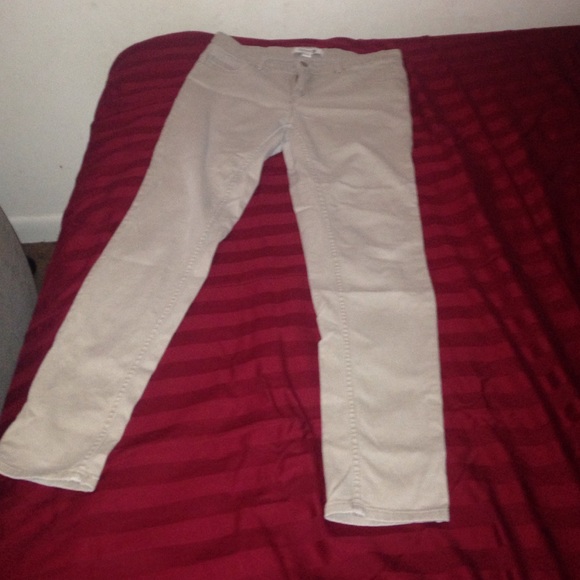Pants are to small - Picture 1 of 3