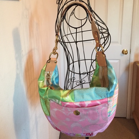 authentic Coach shoulder bag - Picture 1 of 4